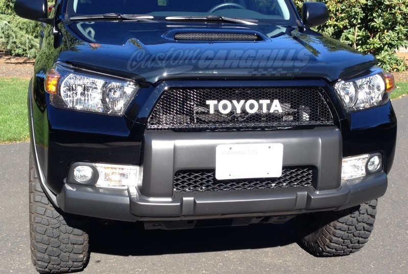 2010 - 2013 Toyota 4Runner Grill Mesh and Toyota Emblem #4