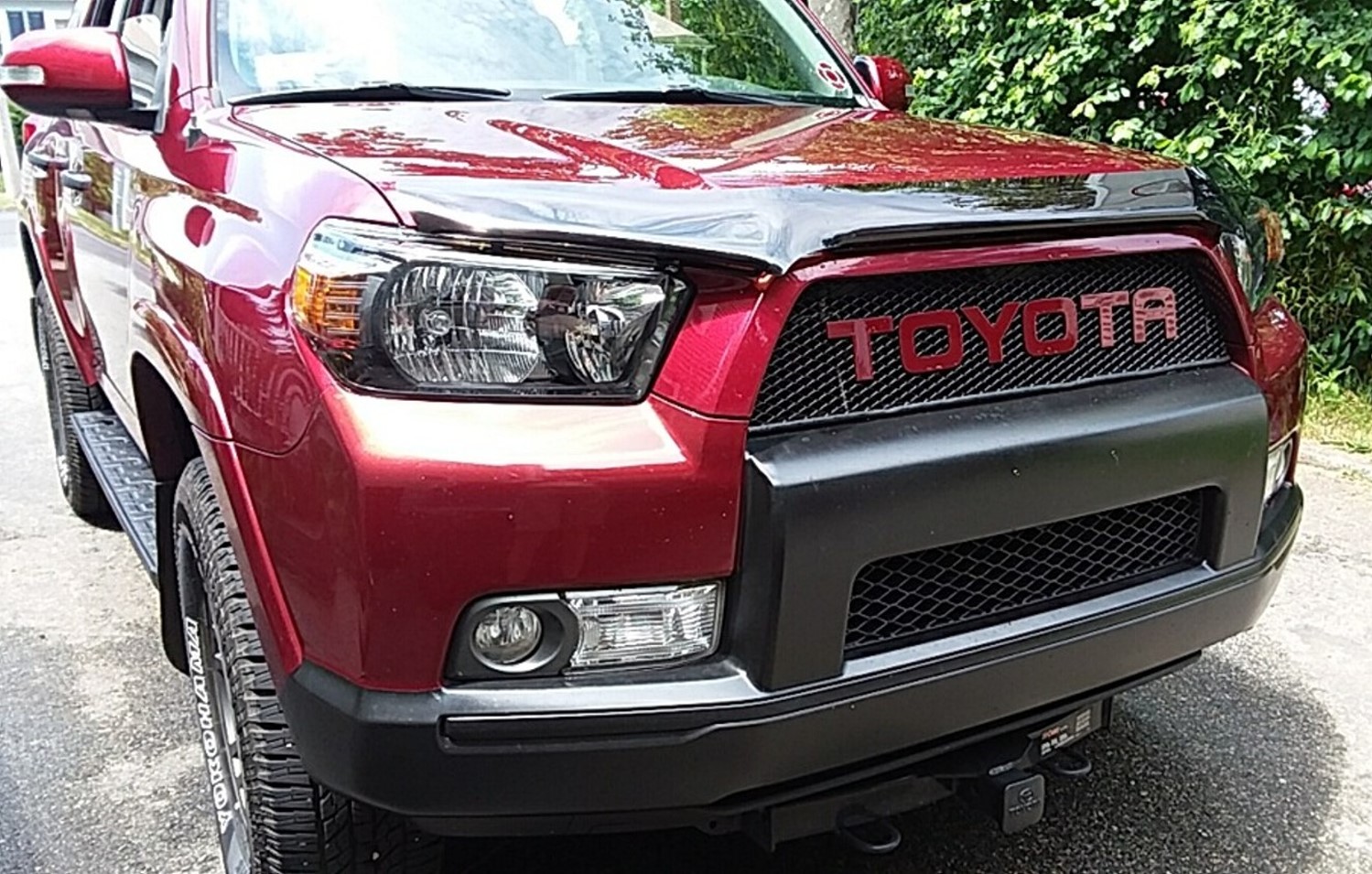 2010 - 2013 Toyota 4Runner Grill Mesh and Big Letters #5