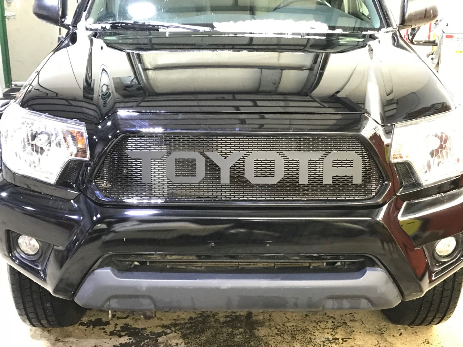 2012 - 2015 Toyota Tacoma Grill Mesh With Sharp Letters #3