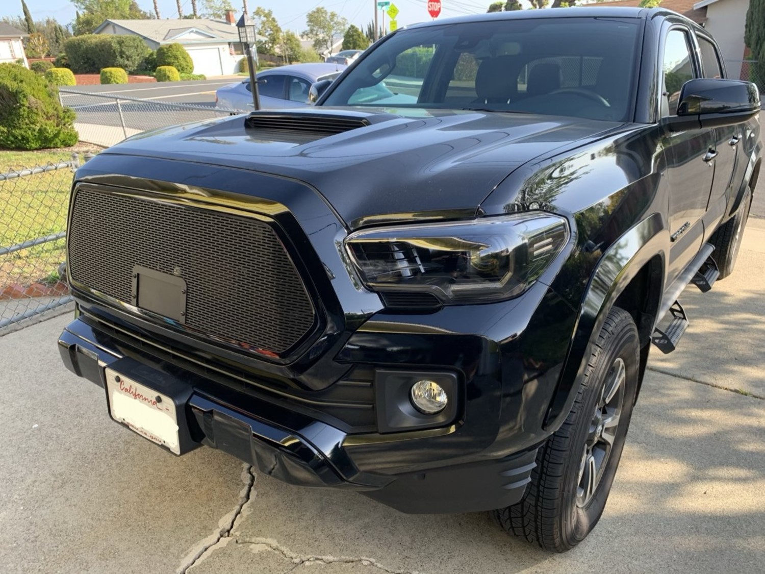 2018 - 2021 Toyota Tacoma Mesh Grill & Bezels by customcargrills