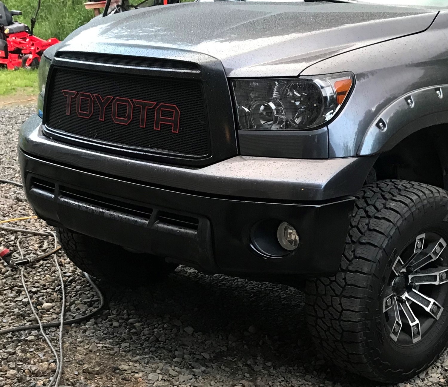 2010 - 2013 Toyota Tundra Grill Mesh with Big Letters #3