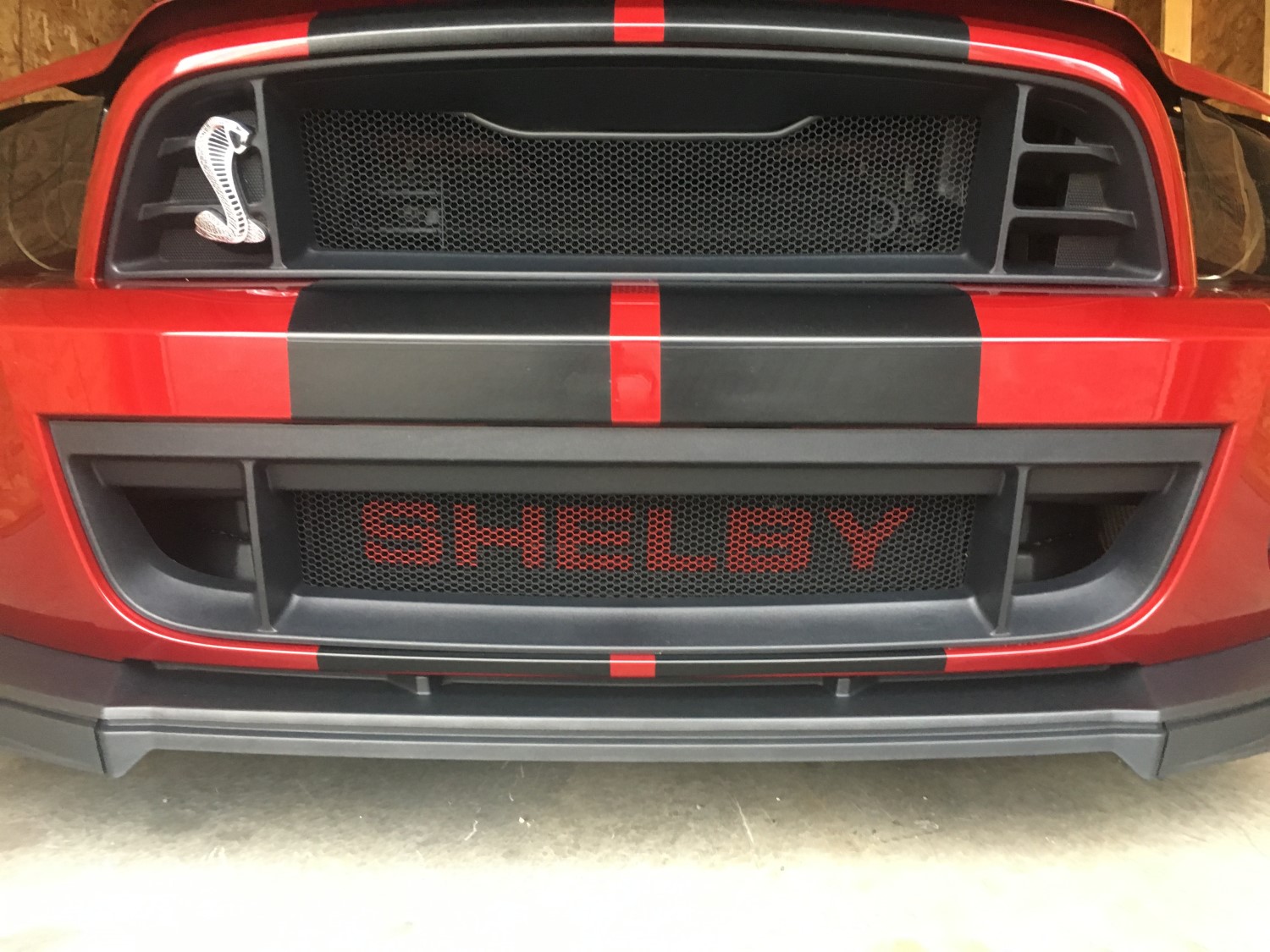 Personalizing Your Mustang GT 500: Custom Mesh Grilles and Stencil Lettering