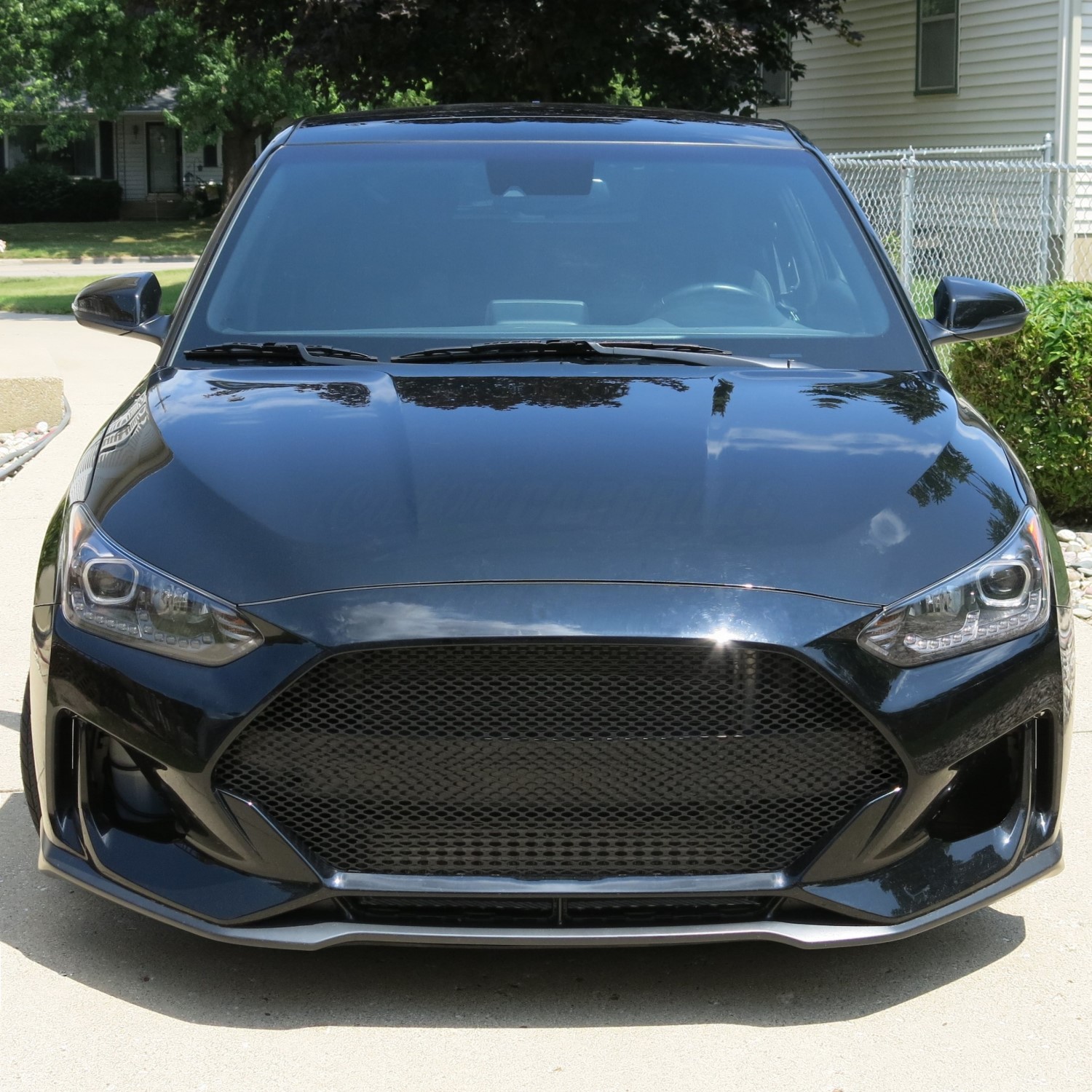 The Wait is Over: 2019 Hyundai Veloster's Sleek New Black Mesh Grille