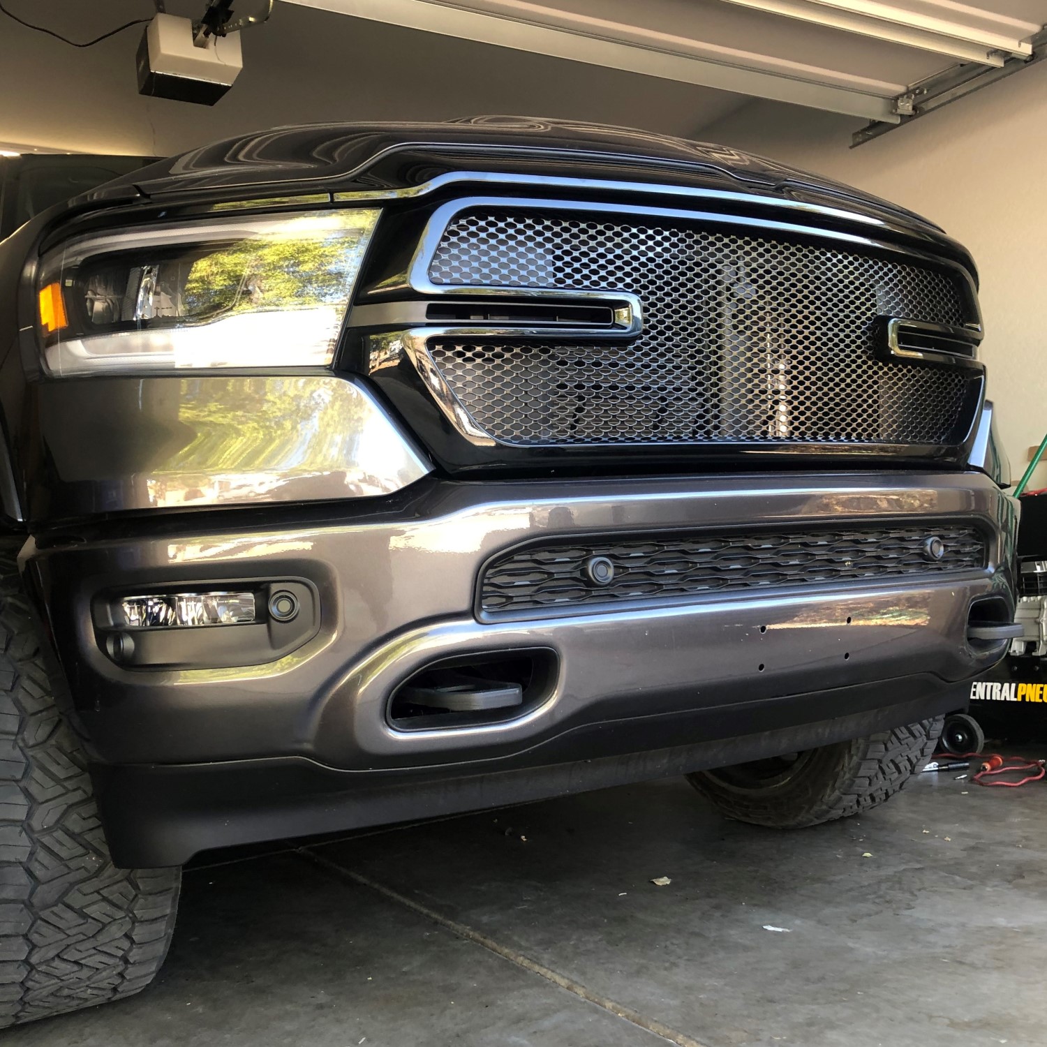 Badgeless and Blacked Out - The Simple Grille Install for the 2019+ Dodge Ram That Looks Super Sleek
