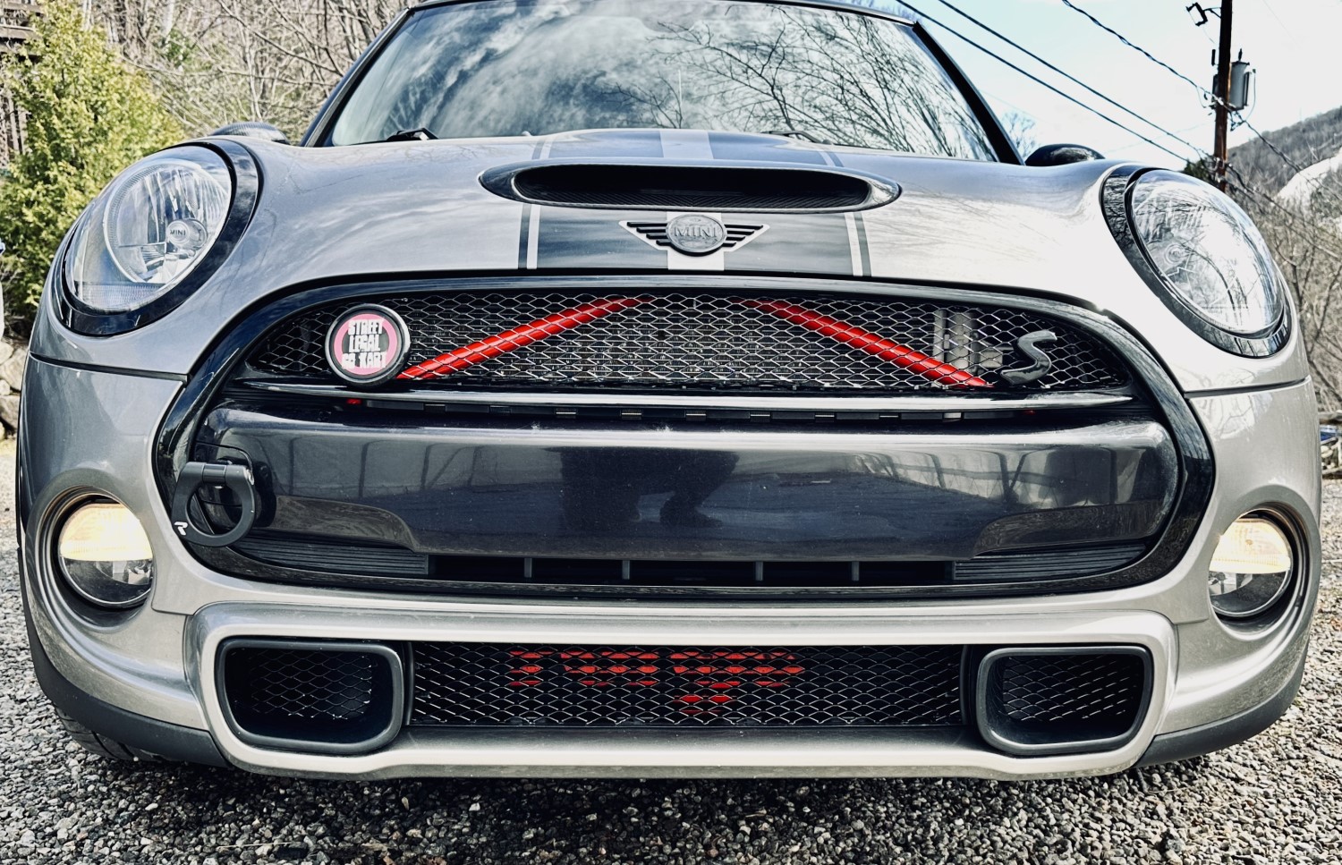 Mini but Mighty - How a custom grille can open up the front end for more air flow and a custom look