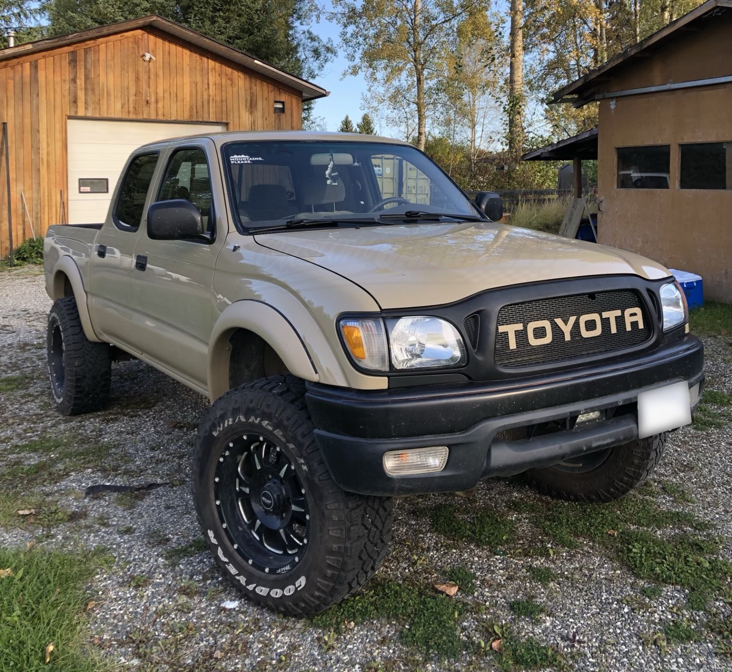 Personalized Mesh Grille Upgrade for Toyota Tacoma with Color-Matched Letters