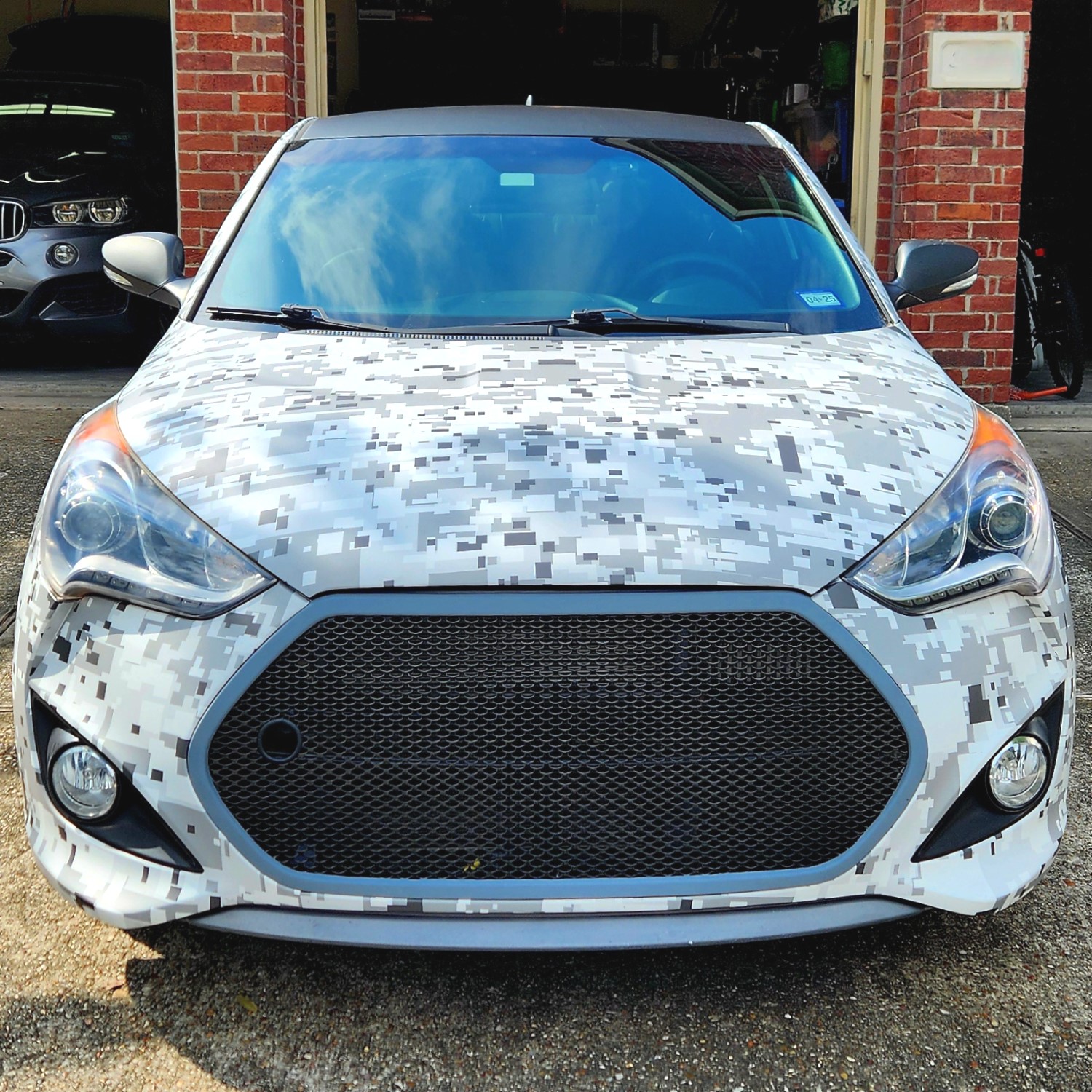 Digital Camo Wrapped 1st Gen Hyundai Veloster does 5 star grille mesh install for big appearance change