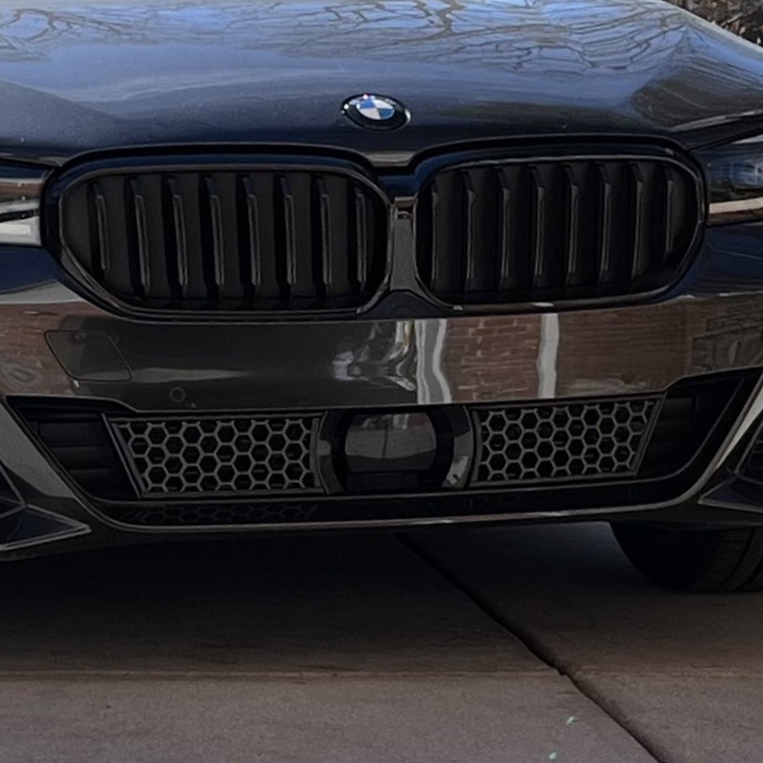 Factory Faults & Custom Fixes - 2022 BMW 540i M Sport Lower Grille Woes