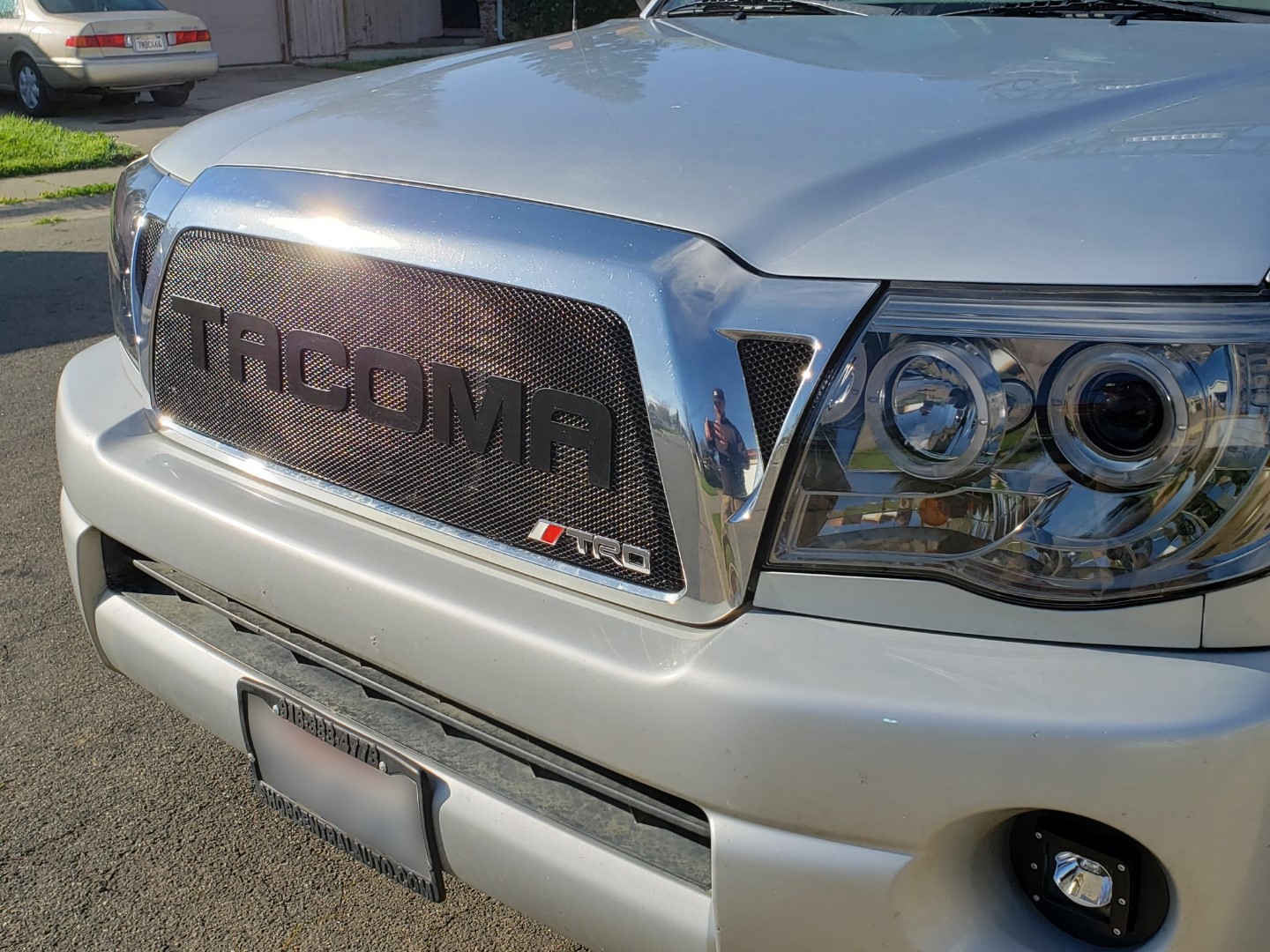 Unleash Your Creativity: DIY Custom Grille for Your 2005-2010 Toyota Tacoma