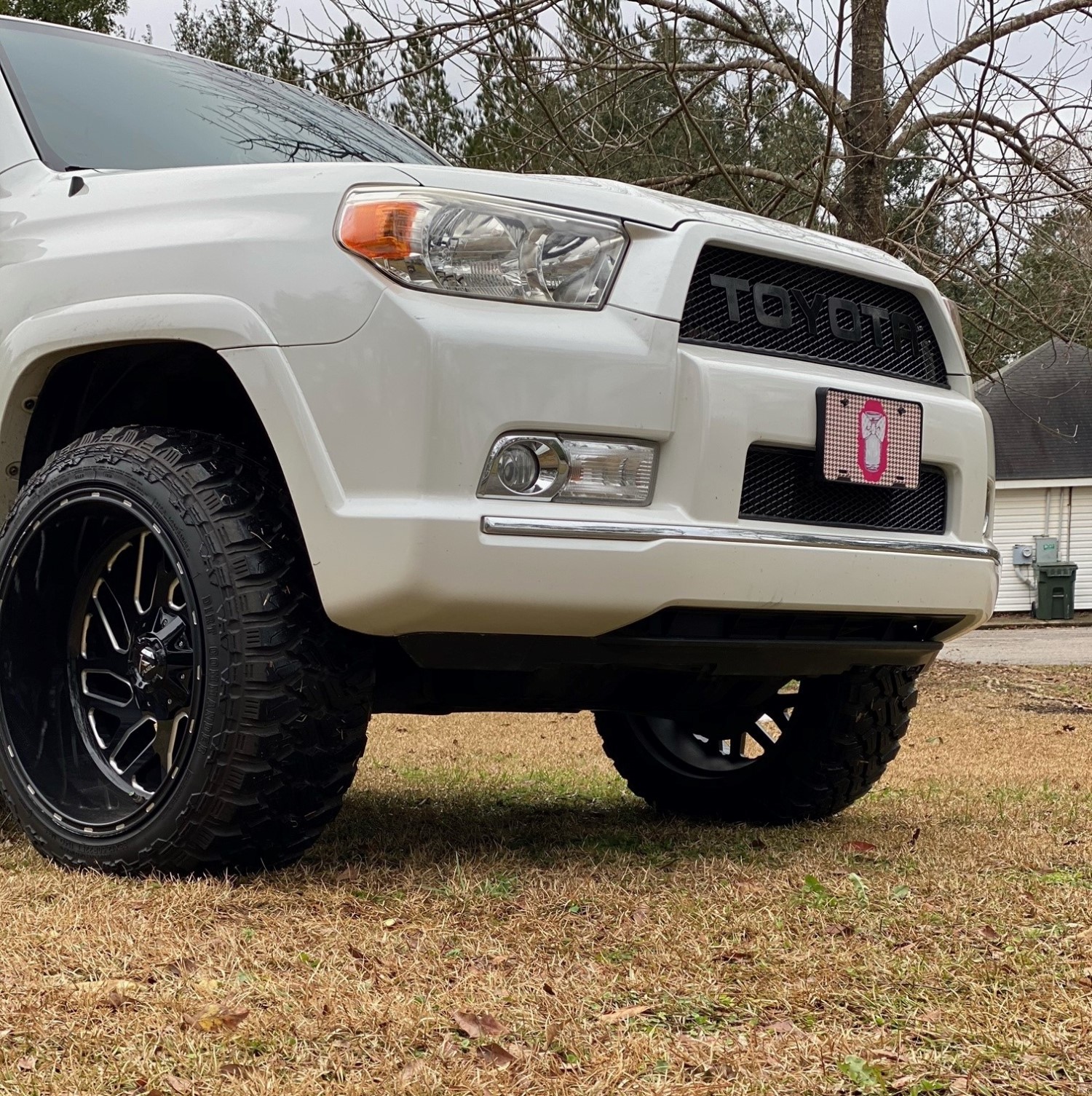 Custom Grilles for Toyota 4Runner: Top and Bottom Design Inspiration